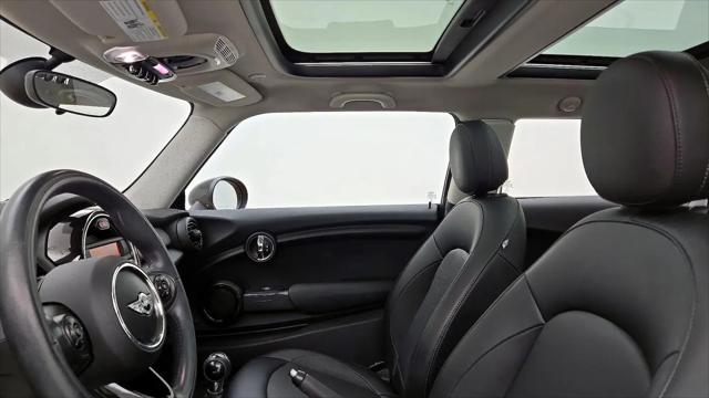 2015 MINI Hardtop Cooper