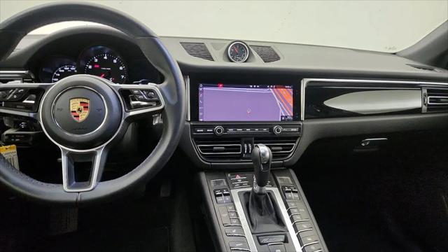 2021 Porsche Macan Macan