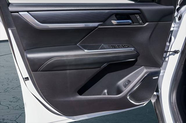 2025 GMC Acadia FWD Elevation