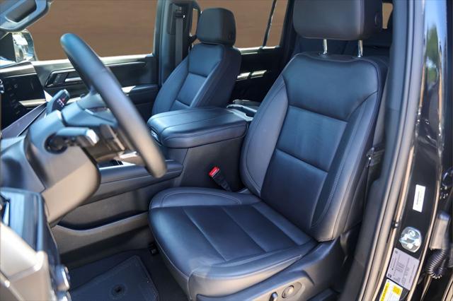 2025 Chevrolet Suburban 4WD Z71