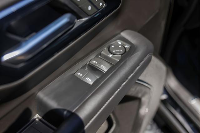 2025 Chevrolet Suburban 4WD Z71
