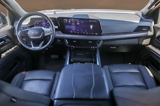 2025 Chevrolet Suburban 4WD Z71