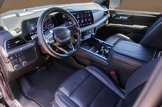 2025 Chevrolet Suburban 4WD Z71