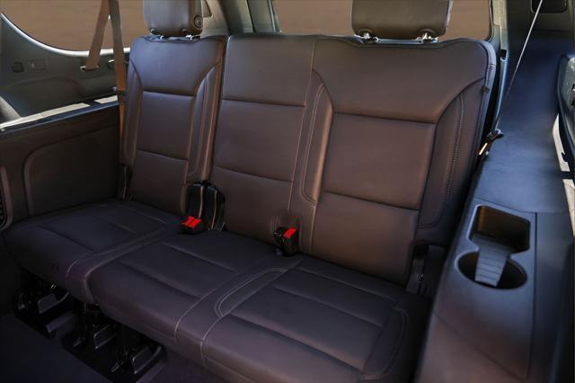 2025 Chevrolet Suburban 4WD Z71