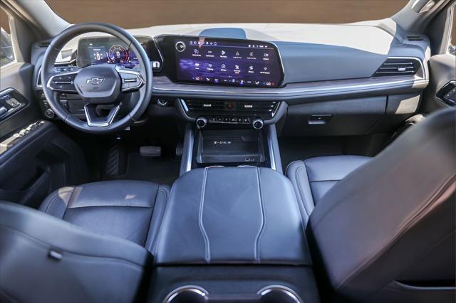 2025 Chevrolet Suburban 4WD Z71