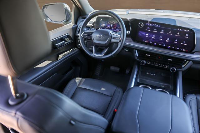 2025 Chevrolet Suburban 4WD Z71