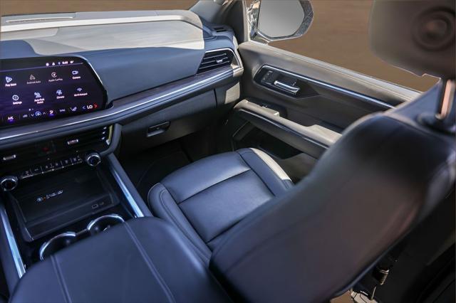 2025 Chevrolet Suburban 4WD Z71