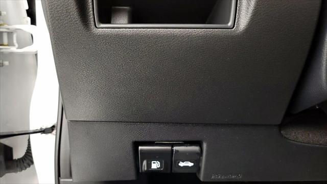 2024 Nissan Versa 1.6 SV