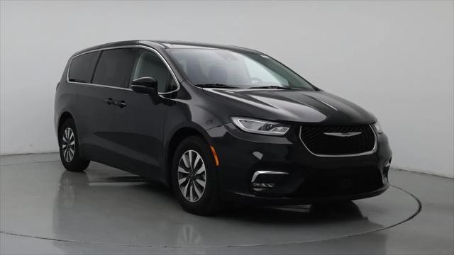 2023 Chrysler Pacifica Hybrid Touring L for sale in Tolleson, AZ