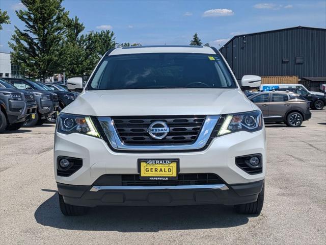 2017 Nissan Pathfinder Platinum