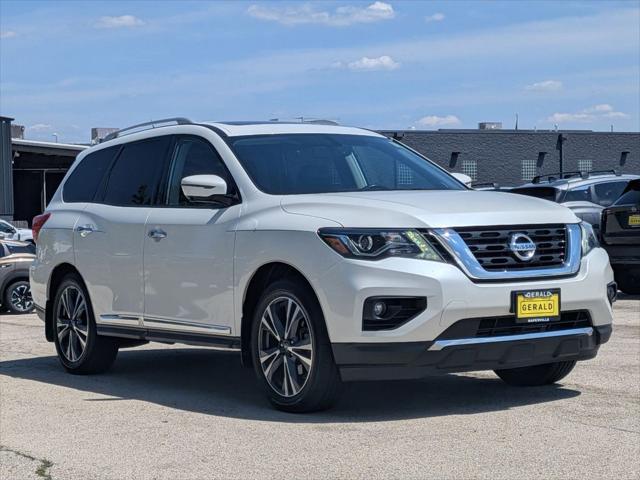 2017 Nissan Pathfinder Platinum