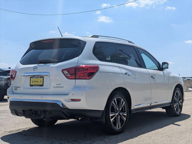 2017 Nissan Pathfinder Platinum