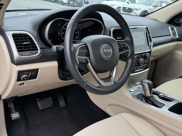 2022 Jeep Grand Cherokee Laredo E 4x4