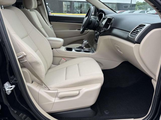 2022 Jeep Grand Cherokee Laredo E 4x4