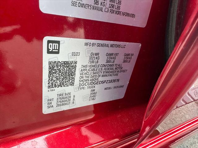 2023 Chevrolet Silverado 1500 4WD Crew Cab Short Bed LTZ