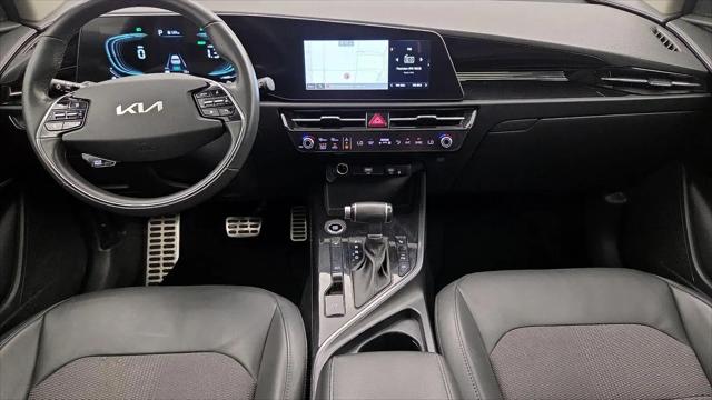 2023 Kia Niro EX Touring