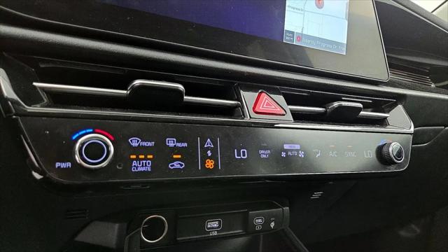 2023 Kia Niro EX Touring