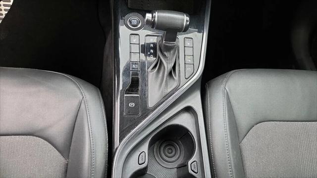 2023 Kia Niro EX Touring