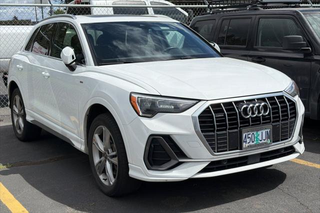 2021 Audi Q3 Premium 45 TFSI S line quattro Tiptronic