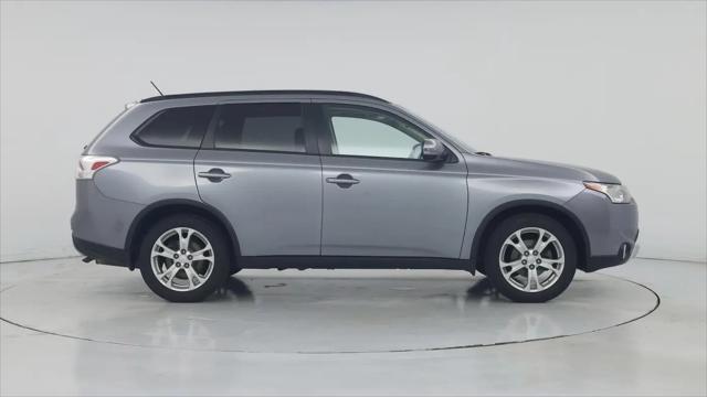 2015 Mitsubishi Outlander SE