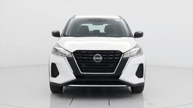 2022 Nissan Kicks S Xtronic CVT