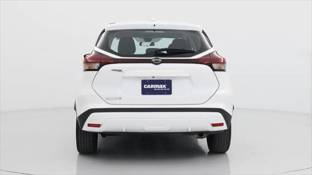 2022 Nissan Kicks S Xtronic CVT