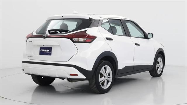 2022 Nissan Kicks S Xtronic CVT
