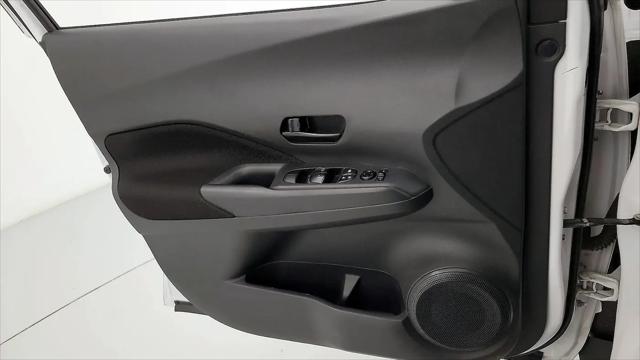 2022 Nissan Kicks S Xtronic CVT