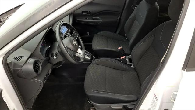 2022 Nissan Kicks S Xtronic CVT