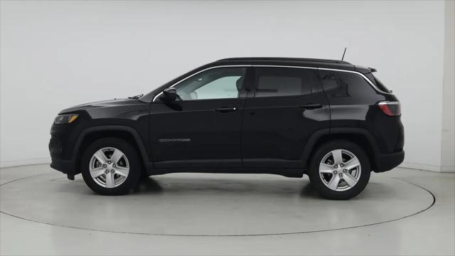 2022 Jeep Compass Latitude FWD