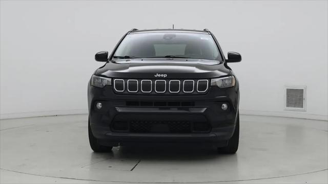 2022 Jeep Compass Latitude FWD