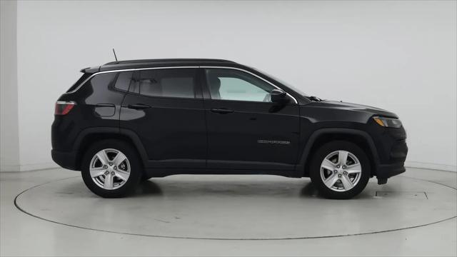 2022 Jeep Compass Latitude FWD