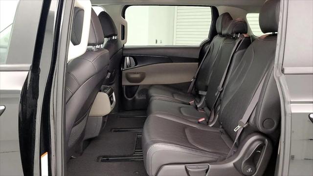 2025 Kia Carnival MPV LXS