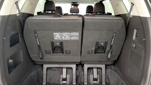 2025 Kia Carnival MPV LXS