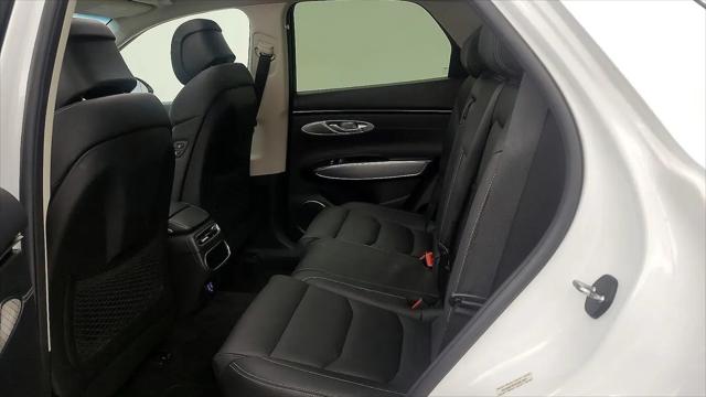 2022 Genesis GV70 2.5T AWD