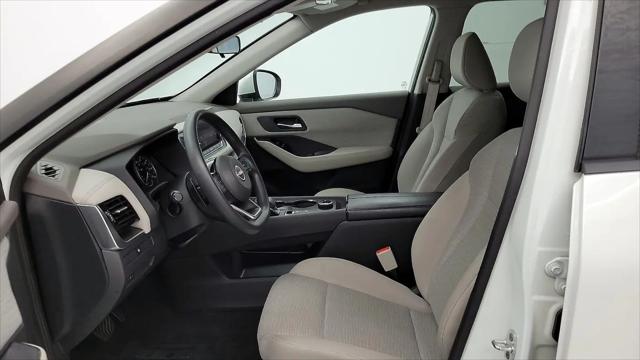 2022 Nissan Rogue SV Intelligent AWD