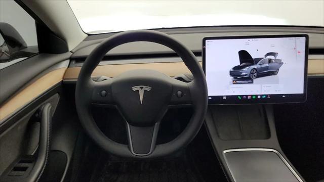 2022 Tesla Model 3 Rear-Wheel Drive