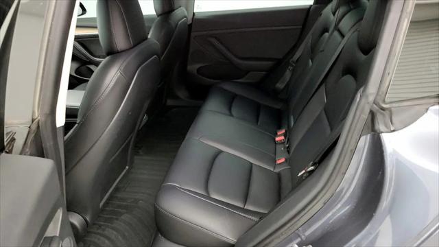 2022 Tesla Model 3 Rear-Wheel Drive