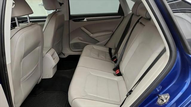2016 Volkswagen Passat 1.8T R-Line