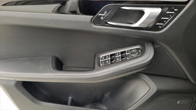 2023 Porsche Macan T