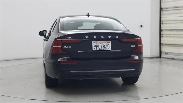 2024 Volvo S60 B5 Core Dark Theme