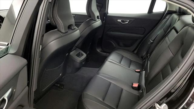 2024 Volvo S60 B5 Core Dark Theme