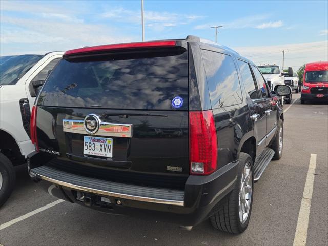 2007 Cadillac Escalade Standard
