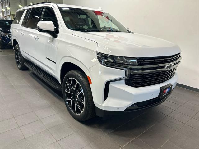 2022 Chevrolet Suburban 4WD RST