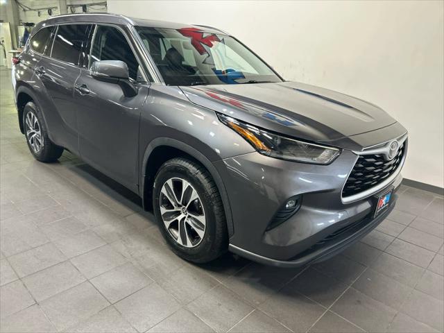 2021 Toyota Highlander XLE 2021 Toyota Highlander XLE