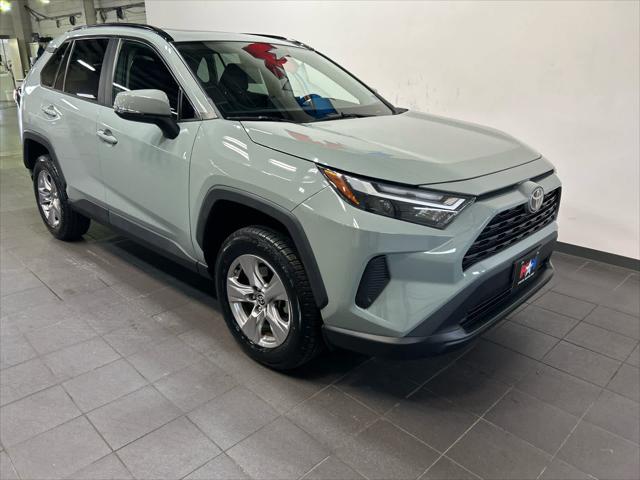 2022 Toyota RAV4 XLE 2022 Toyota RAV4 XLE