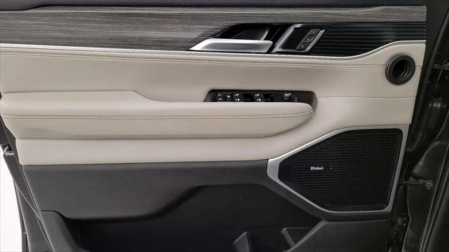 2022 Jeep Wagoneer Series III 4x4