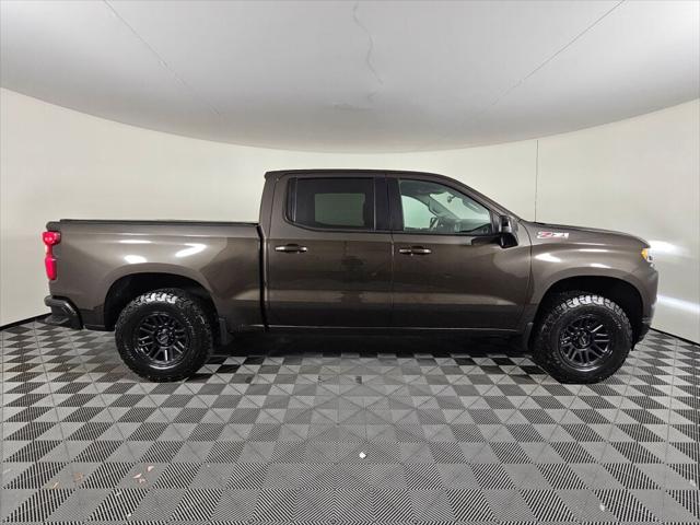 2021 Chevrolet Silverado 1500 4WD Crew Cab Short Bed RST