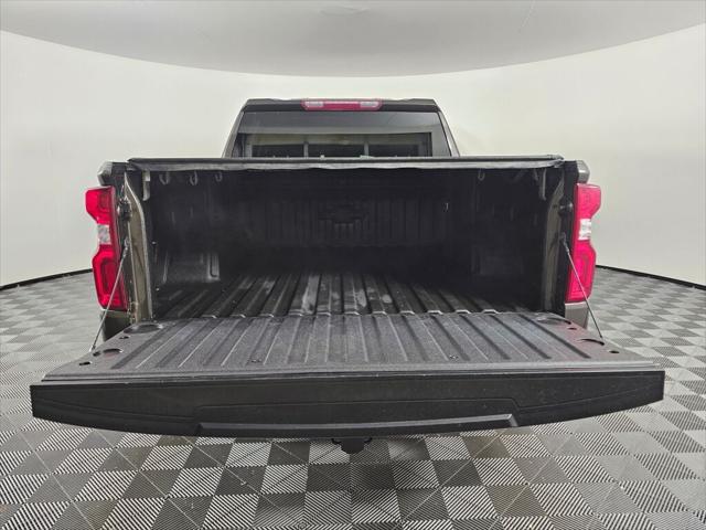 2021 Chevrolet Silverado 1500 4WD Crew Cab Short Bed RST