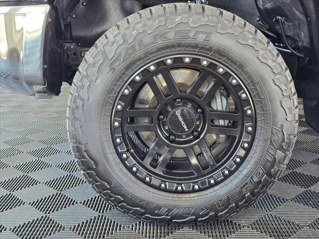 2018 Toyota Tundra SR5 5.7L V8